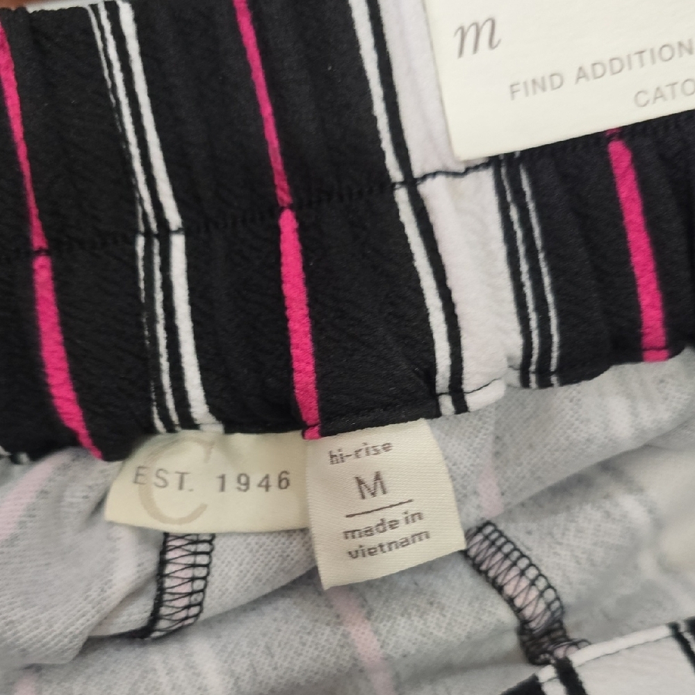 High-Waist Striped Wide-Leg Trousers in Black, White & Pink - Picture 6 of 8